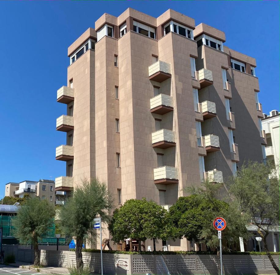 Hotel Nettuno Pesaro Exterior photo