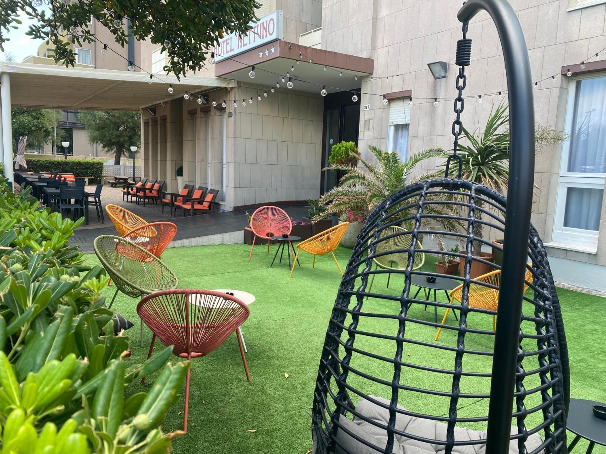 Hotel Nettuno Pesaro Exterior photo